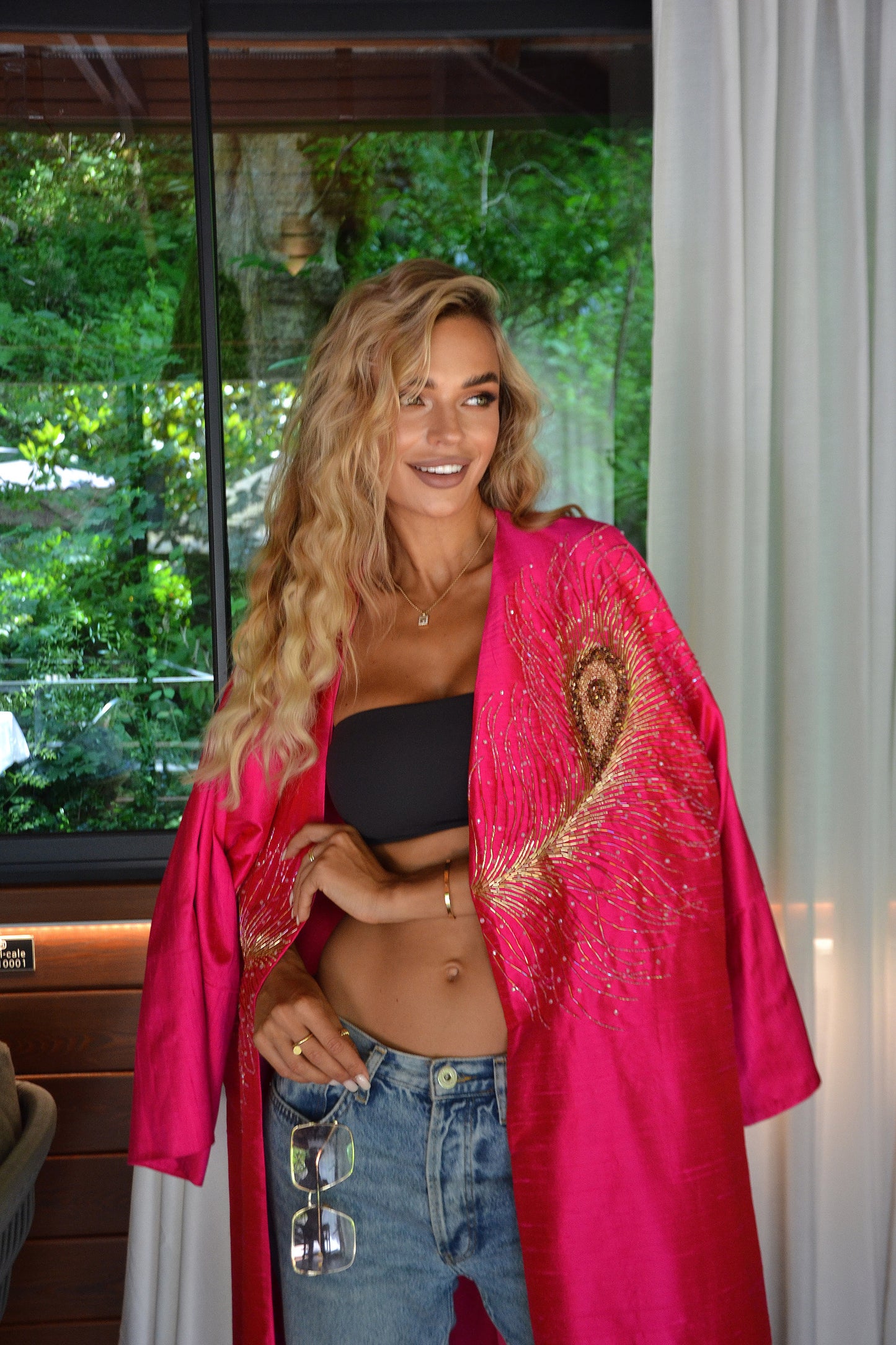 Fuchsia abaya
